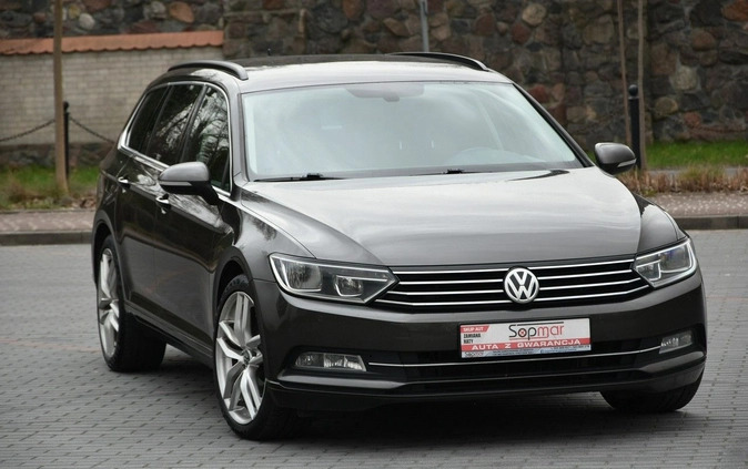 Volkswagen Passat cena 43900 przebieg: 285000, rok produkcji 2015 z Krzepice małe 596